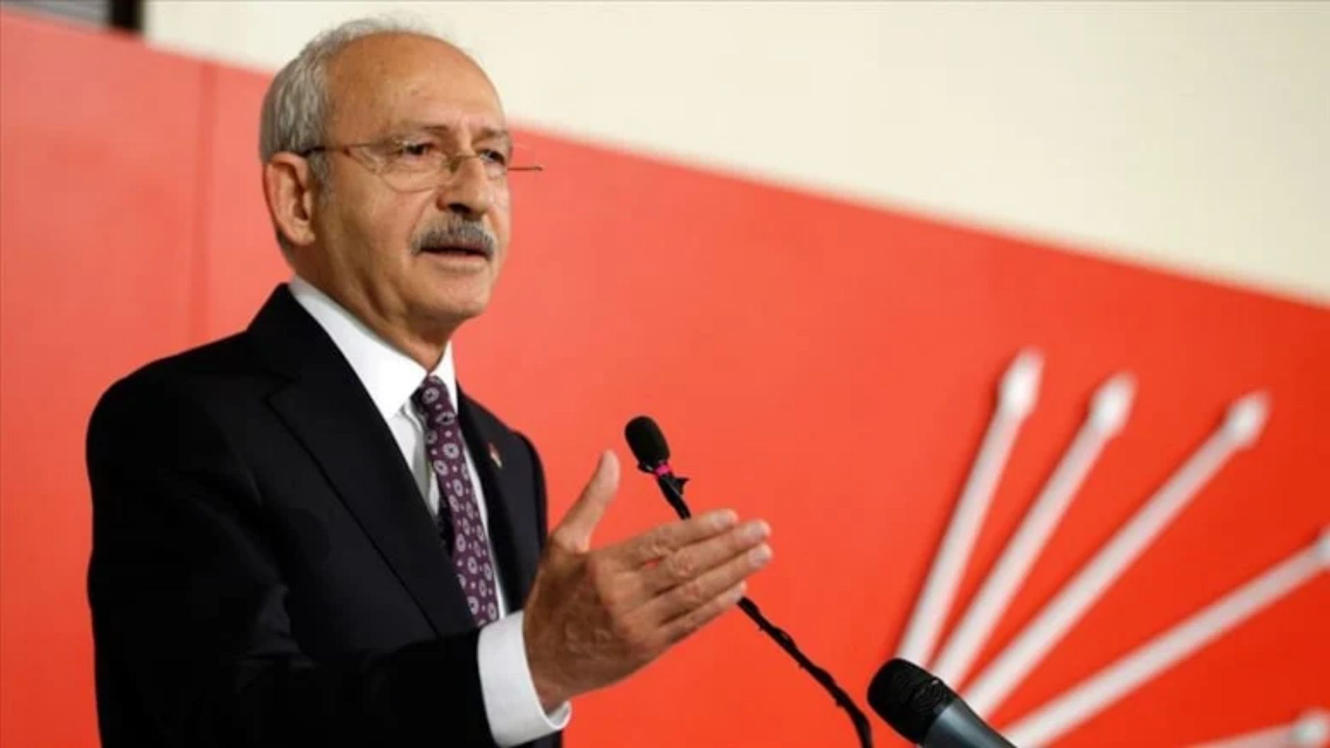 Kılıçdaroğlu, CHP Genel Merkezi’nde yaşanan gerginliğe ilişkin açıklama yaptı