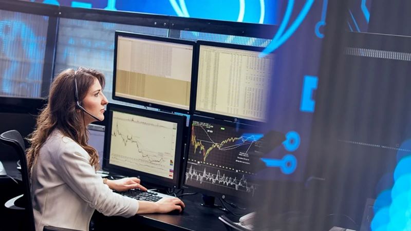 Borsa İstanbul günün ilk yarısında yükseldi