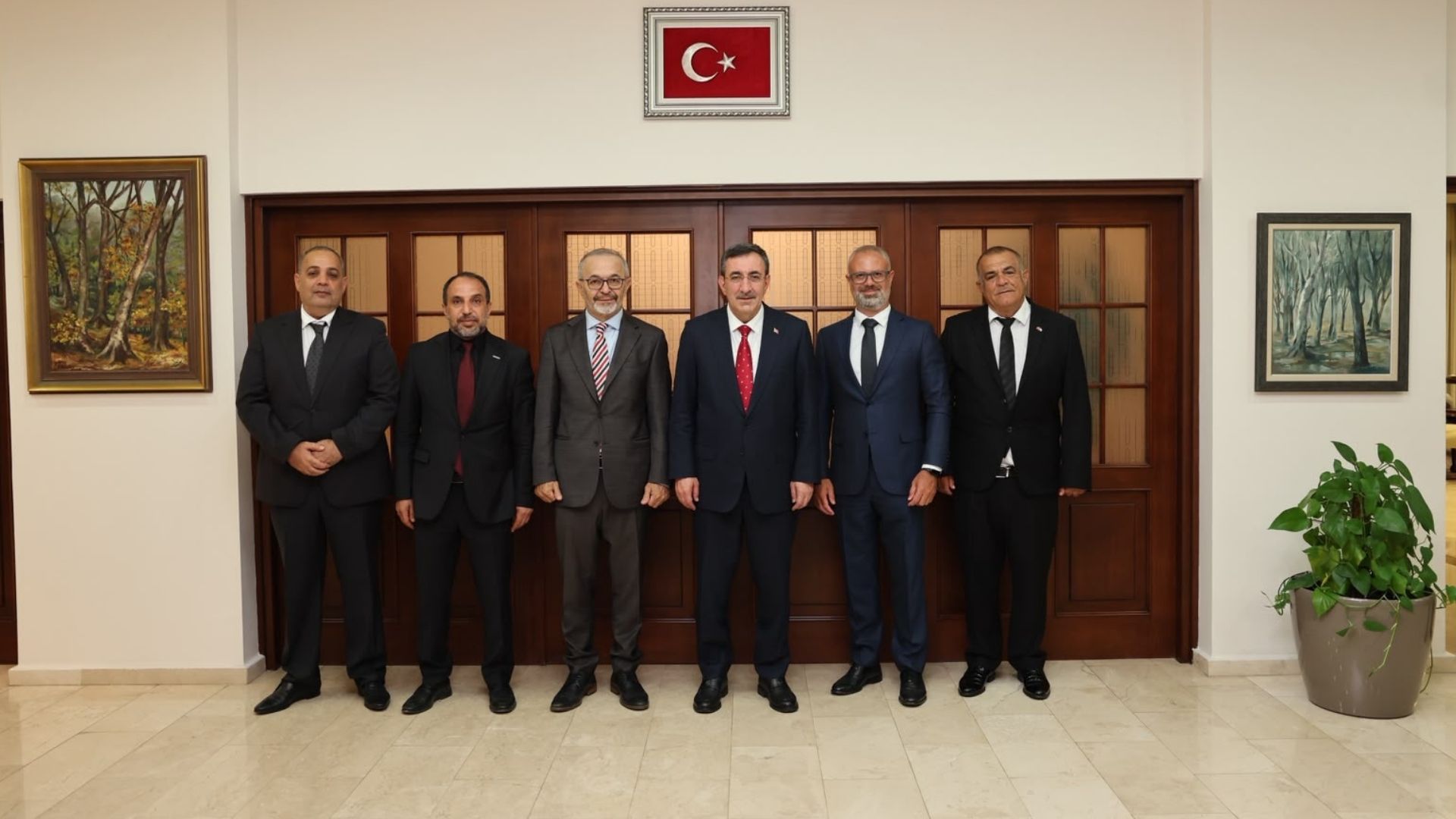 MÜSİAD KKTC Heyeti, Cumhurbaşkanı Yardımcısı Cevdet Yılmaz ile bir araya geldi