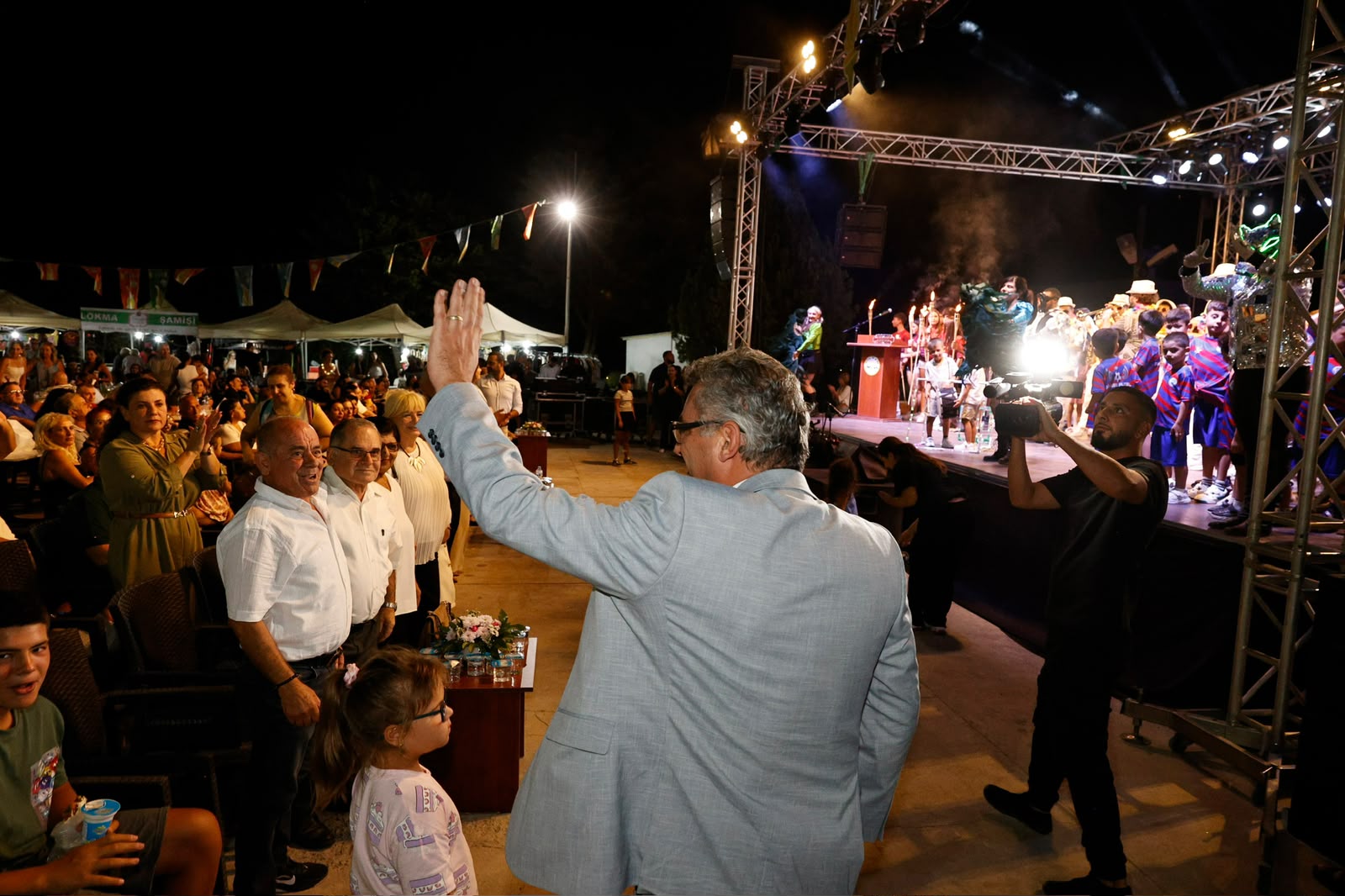 Cumhurbaşkanı Erhürman Meşale Festivali’nde