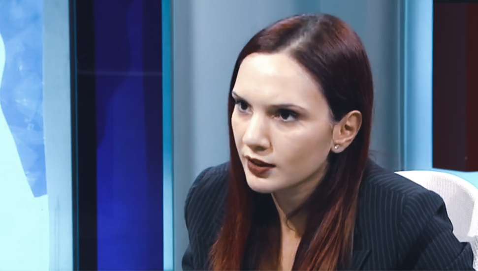 Nazlı: “Ya ezenden yana olacaksın ya ezilenden. Bunun ortası yok”