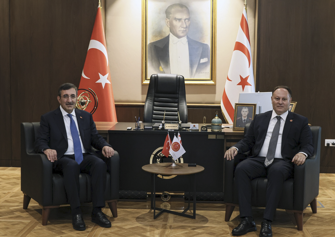 Öztürkler, Yılmaz ile görüştü