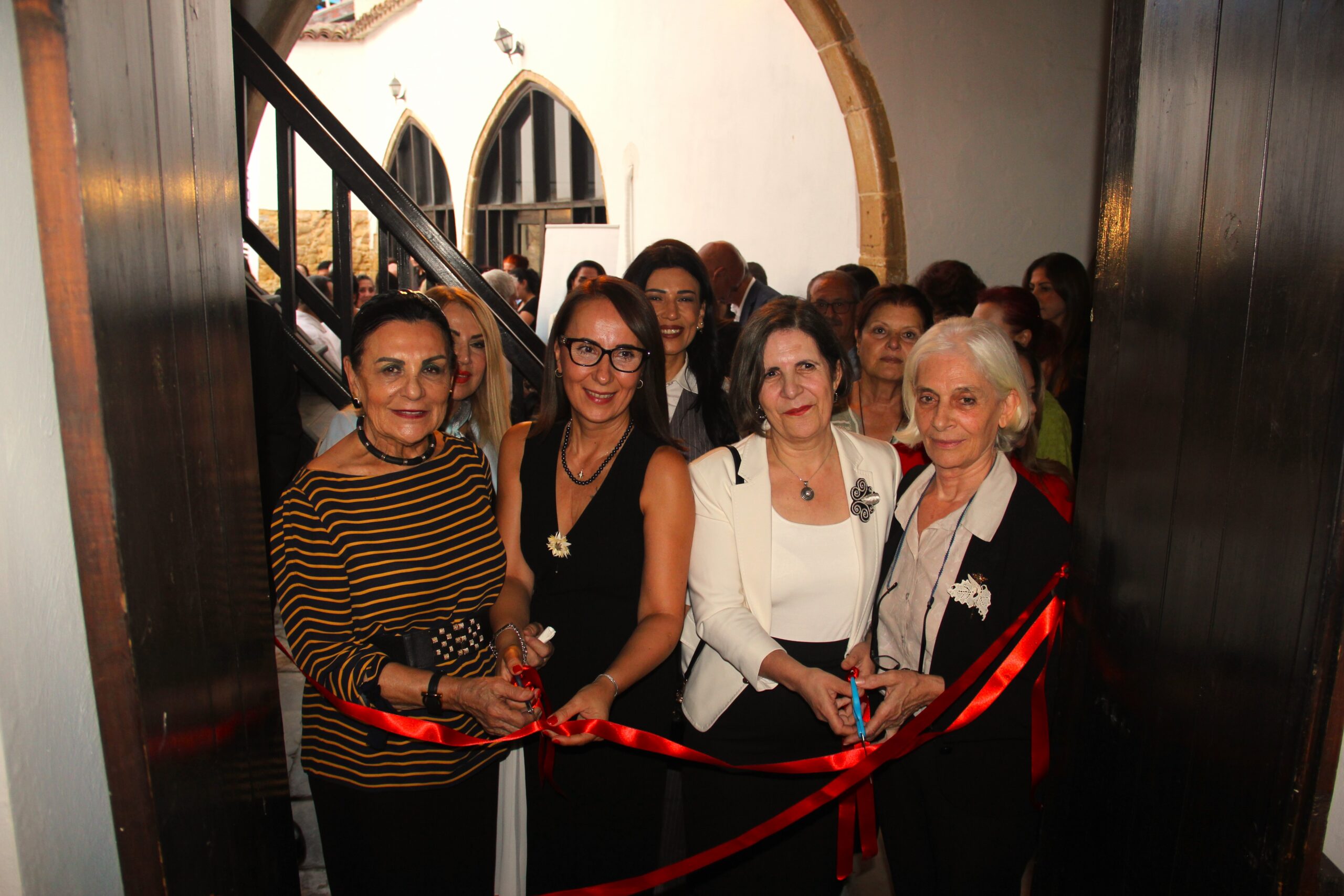KÖDER sergisi Saçaklı Ev’de açıldı