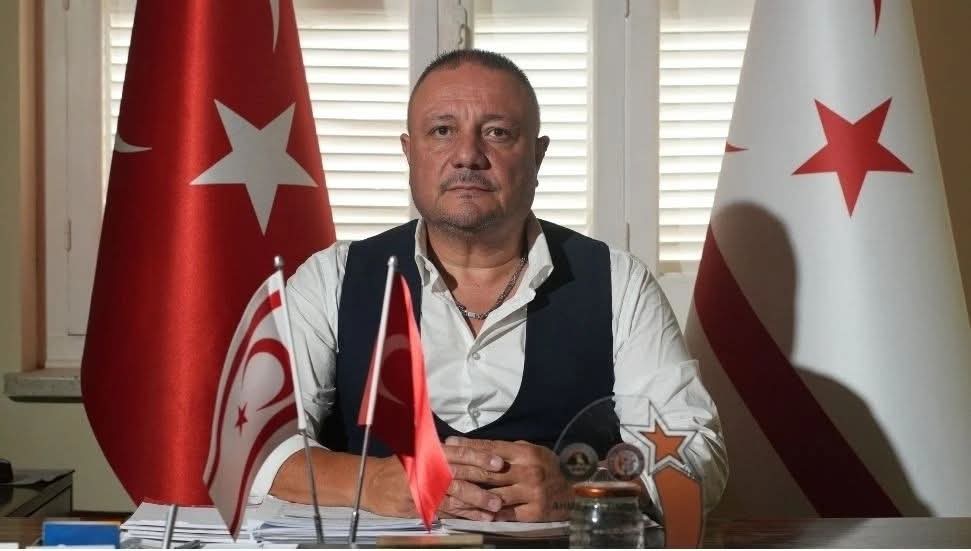Ada-Sen, Petrol-İş sendikasının eylemine destek belirtti