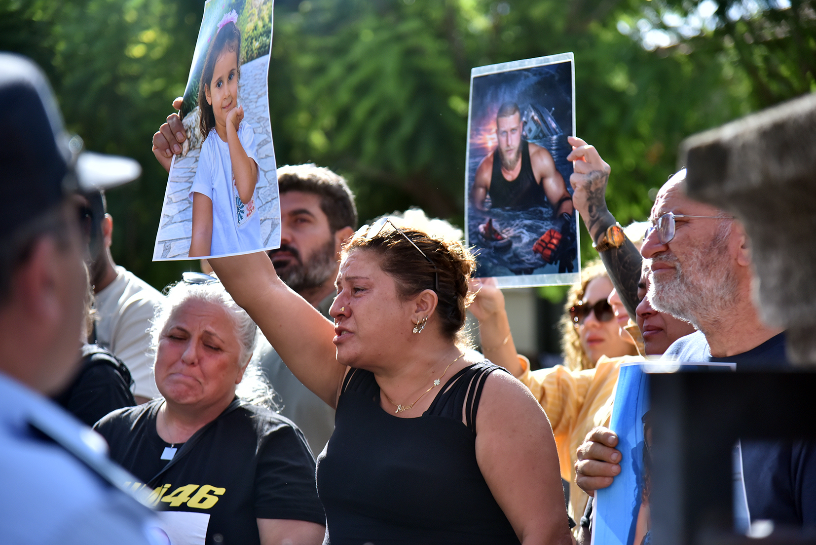 Yakınlarını kaybeden aileler Girne Mahkemesi önünden seslendi: “Müebbet istiyoruz”