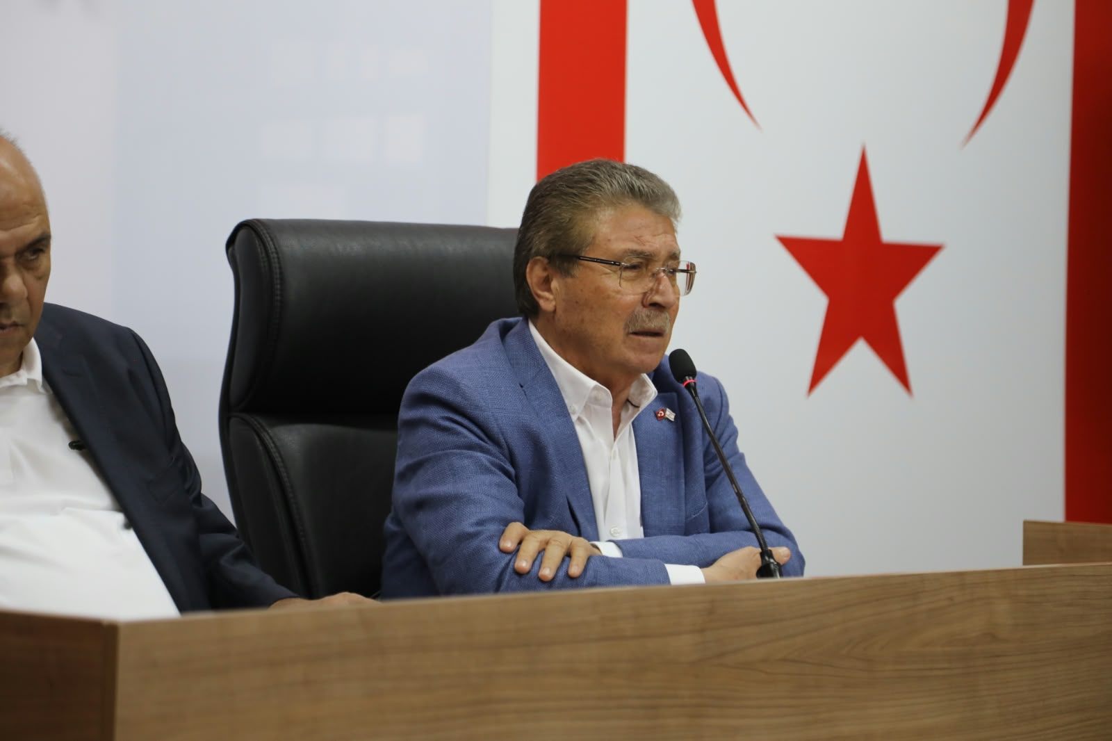 Üstel, gençlere yönelik yeni destek paketini yarın açıklayacak