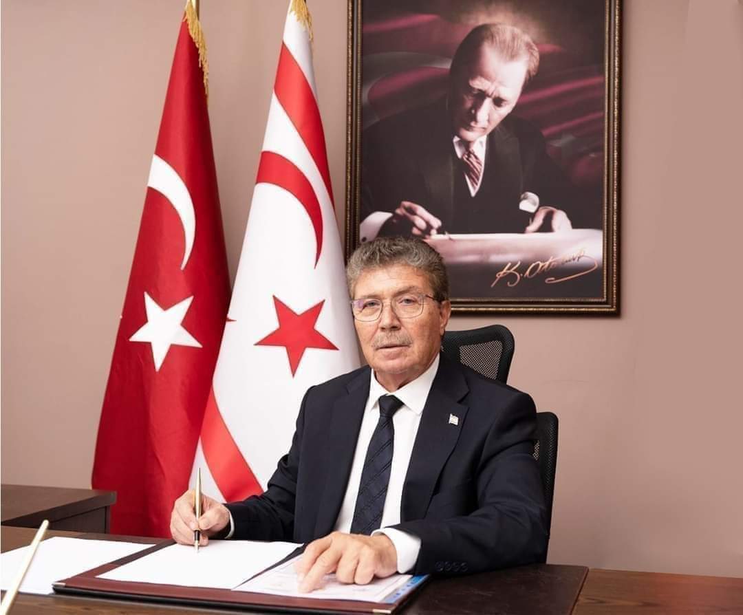 Üstel: “Muhtarlarımızı güçlendiriyor, halkımıza hizmeti birlikte büyütüyoruz”
