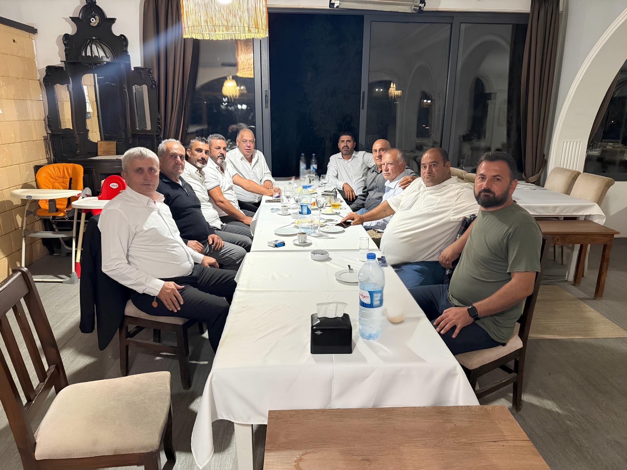UBP Çatalköy-Esentepe Belediye Başkan Adayı Albayrak, bölgedeki muhtarlarla bir araya geldi