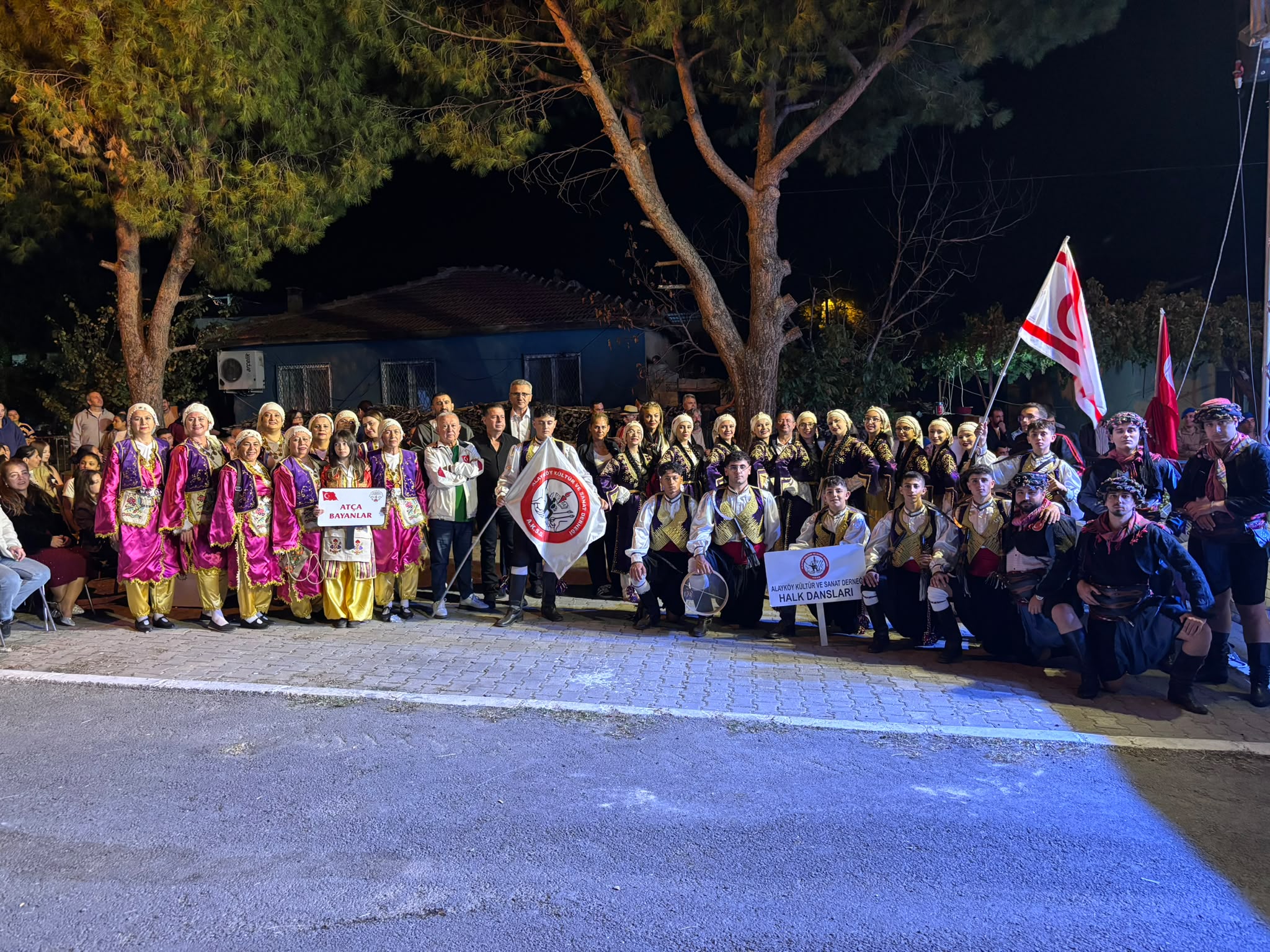 Alayköy Kültür ve Sanat Derneği Feslek-Gelenbe İncir ve Zeytin Hasadı Festivali’ne katıldı