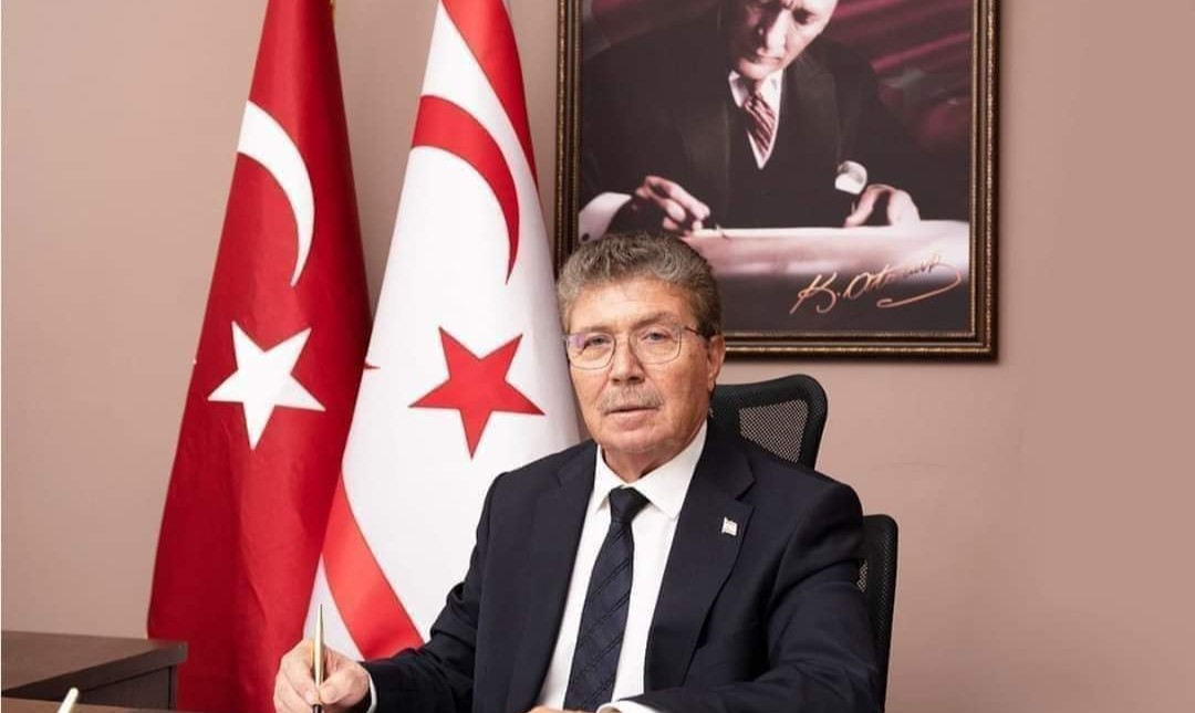 Üstel: “Cumhuriyet, gelecek nesillere karşı taşıdığımız tarihi bir sorumluluktur”