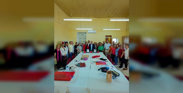 CTP Güzelyurt Belediye Başkan adayı Kansoy kadın kursiyerlerle görüştü
